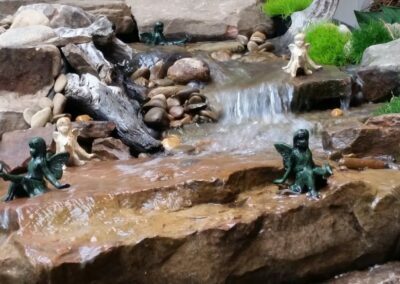 Outdoor Pondless Waterfall